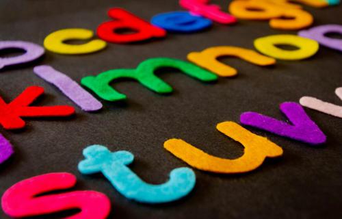 孩子作业拖拉怎么教育：有效方法与实用技巧分享