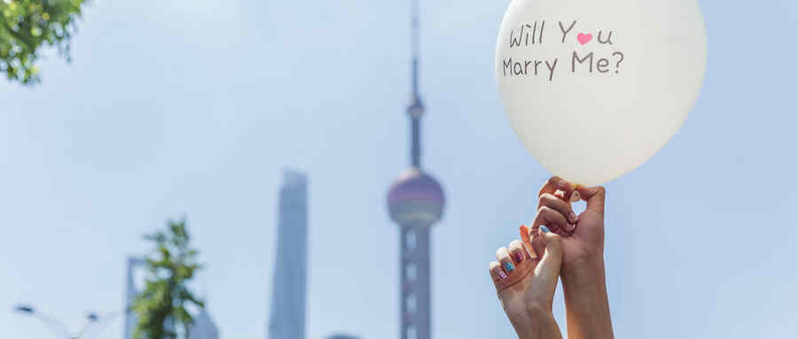 老婆出轨但是不想放弃家庭，老婆出轨了，我如何不放弃家庭？